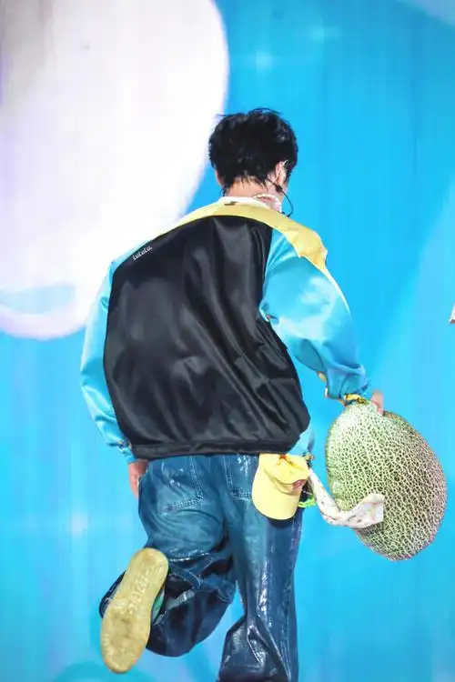 时代少年团-刘耀文last night