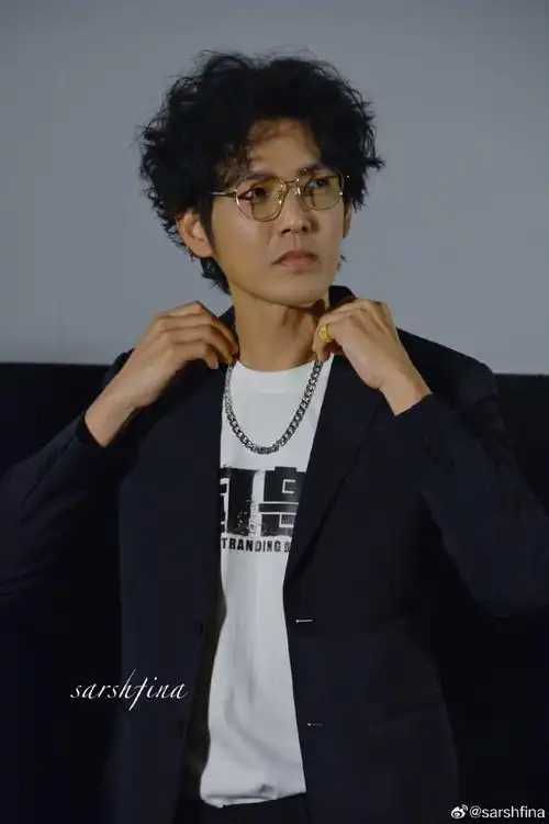 钟汉良电影困兽#五金少年 北京首映钟汉良超话