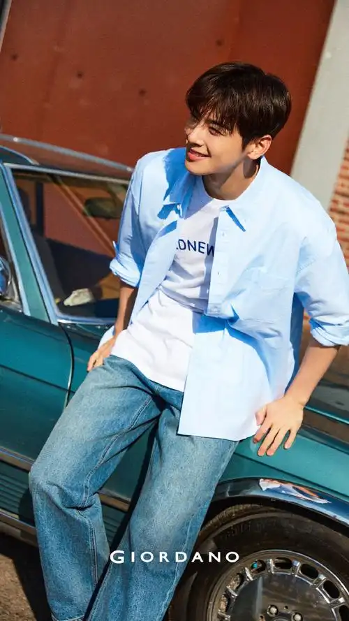 车银优超话#车银优韩剧island#230227 giordano官网分享车银优手机