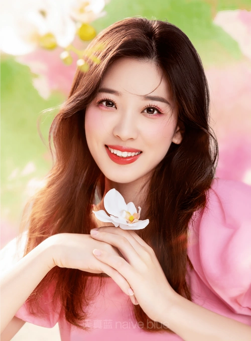 春日上新天真蓝春日写真拍了就有好事发生