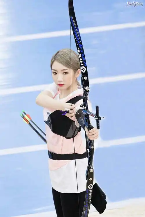 孟美岐运动会图楼