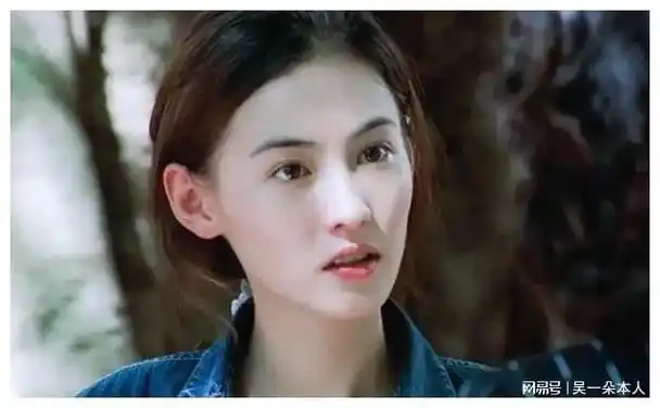 单亲妈妈张柏芝一段失败的婚姻如今和三个孩子相依为命