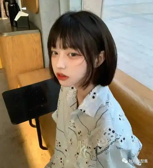 "圆脸短发",也纯欲,秋天第一剪_发型_中国_人类