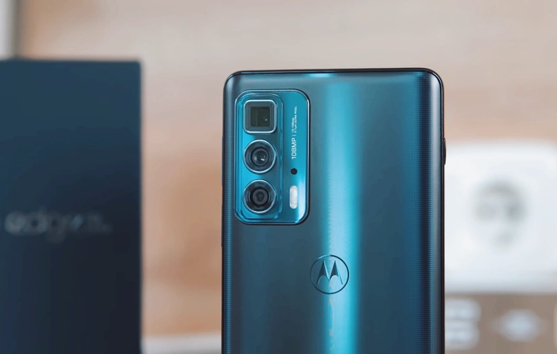 最具性价比骁龙870手机1亿像素144hz性能铁三角跌至1699元