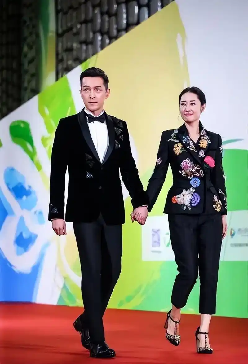 回顾刘敏涛:嫁豪门独守空房7年,离婚后重返荧屏,今女儿成她的骄傲