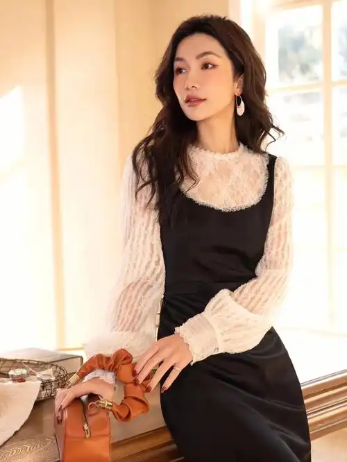 cocoon ·22春季·花园系列 经典复古小黑裙 古典大u领缔造浪漫