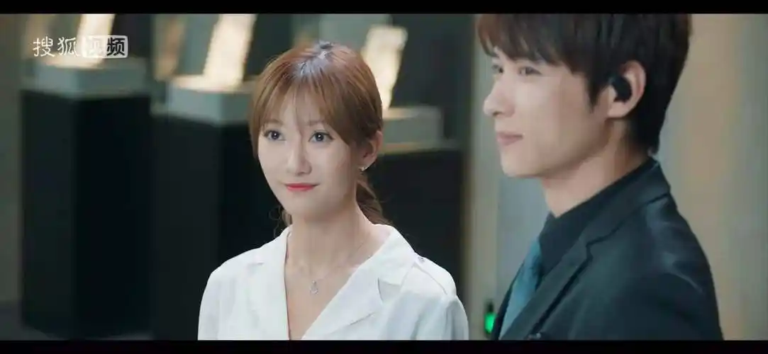 在剧中有一个关键的剧情设定,女主阮念初与男主厉