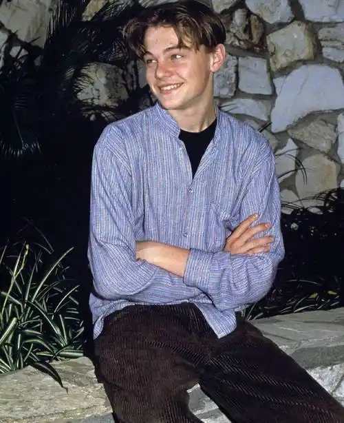 "地球校草"小李子经历"岁月神偷"?