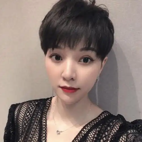 这些短发更上瘾!_发型_头发_女生