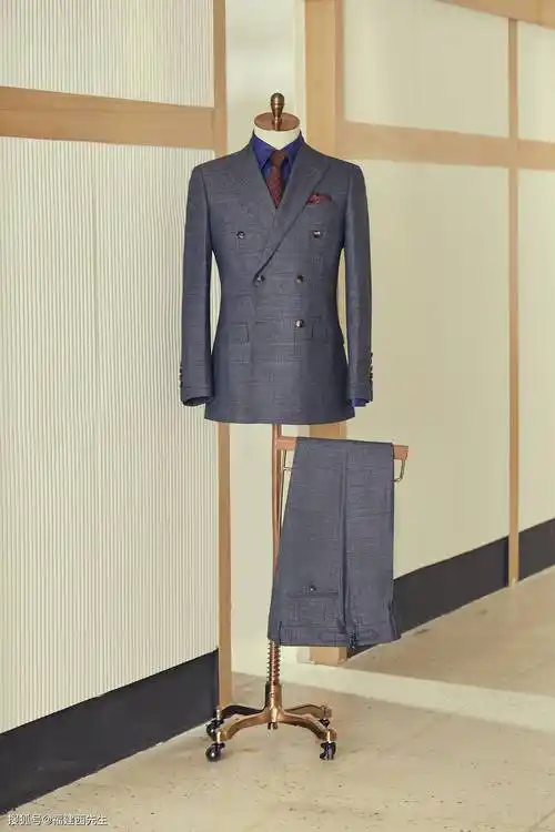 戈享婚礼西装定制选好西服为婚礼增添魅力