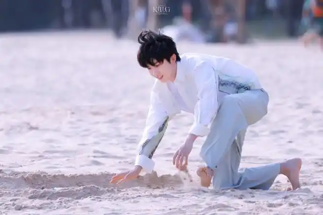 时代少年团今日海边路透##全能音乐人马嘉祺##今日星拍放送