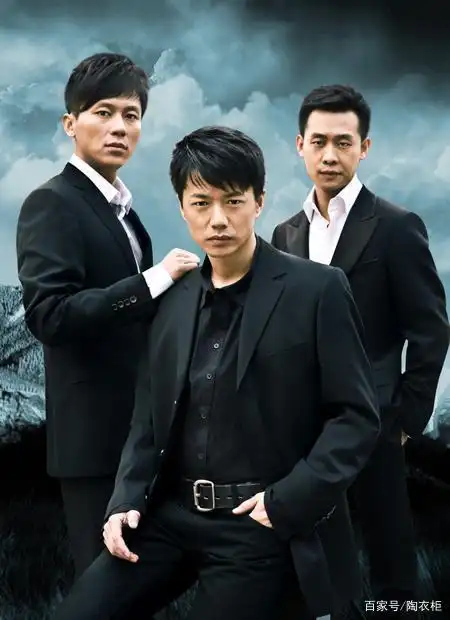 劲爆!张译一走,粉丝捧着花冲向段奕宏