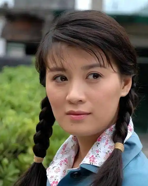 史兰芽与刘斌离婚24年,各自经历三段婚姻,却一个天上,一个地下