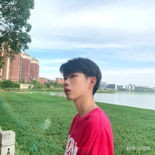 你见过塌鼻子的帅哥吗