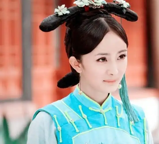 古装蓝衣美人:杨紫神秘,赵丽颖温婉,热巴异域风情满满