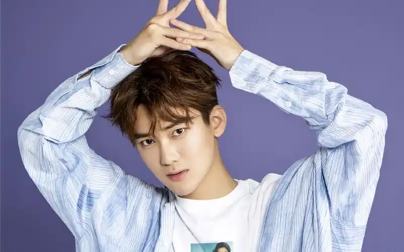 熊梓淇帅气写真图片桌面壁纸