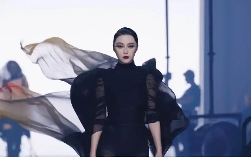 【范冰冰】mugler大秀官方秀场cut(二创剪辑版)