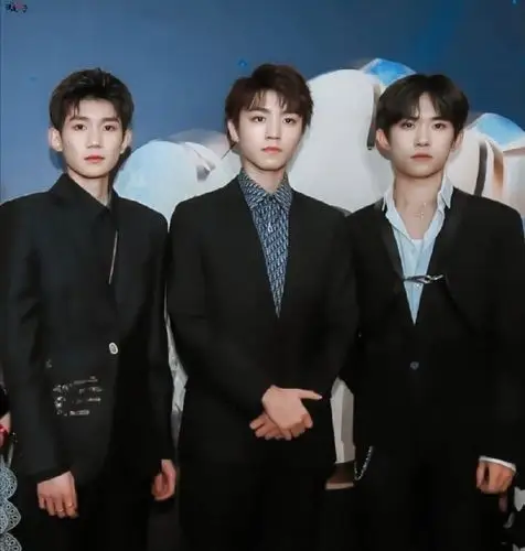 tfboys解散!三小只再合体成奢望?