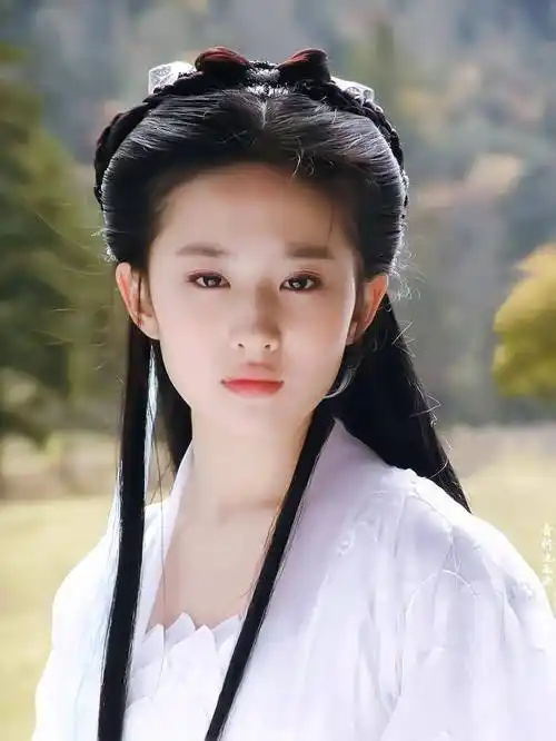 十版小龙女,有成为经典,也有被吐槽_气质_长相_陈妍希