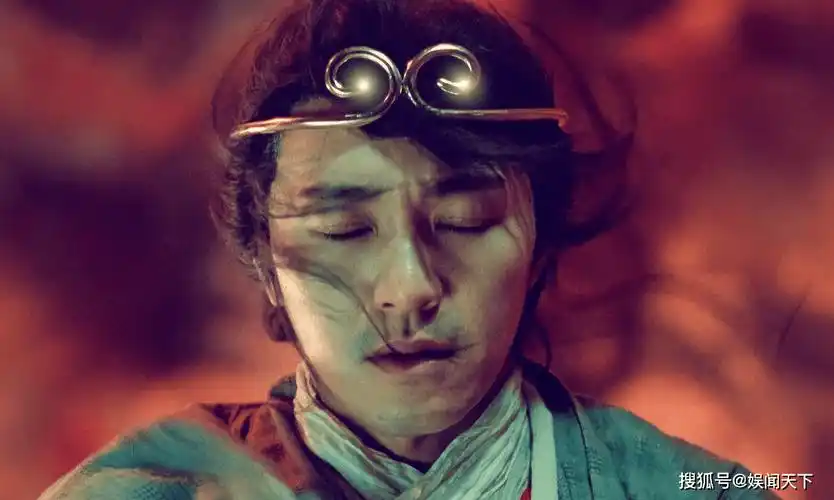 周星驰:我经历了人生的大起大落,所以才能够成为"无厘头鼻祖"