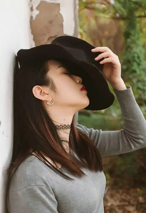 气质英伦风美女寂寥孤独独自一人写真集