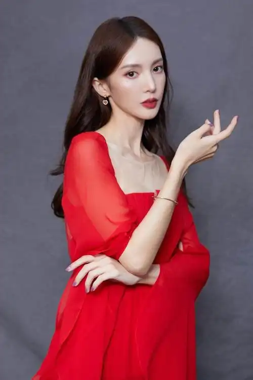 金晨乘风破浪的姐姐完美收官潇洒烂漫未来继续精彩