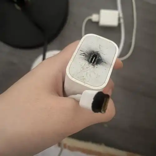 【求购】苹果原装快充充电头数据线