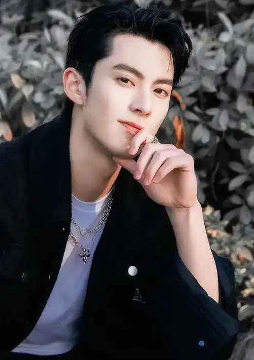 王鹤棣身高体重是多少(王鹤棣个人资料简介) – 抖音库