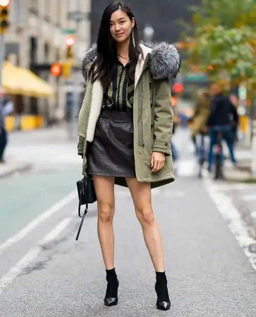 当地时间11月2日,在纽约维多利亚的秘密总部参加的@陈瑜estelle