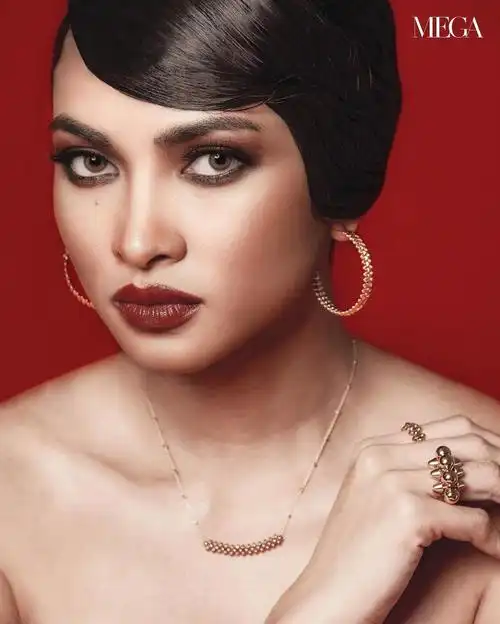 世界上最美的女人(世界上最美的女人)