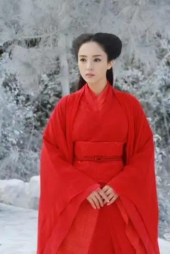 新神雕侠侣董璇美哭了 被封史上最美的祖师婆婆