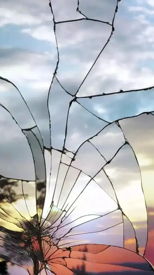 分享好玩的苹果安卓手机碎屏壁纸以假乱真就像真碎了一样