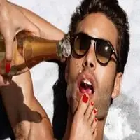 情侣头像骚气一点的_微信头像图片大全