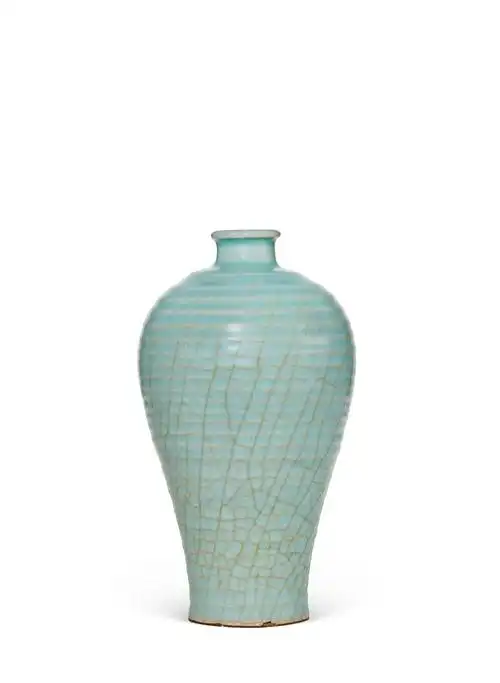 南宋丨龙泉窑天青釉弦纹梅瓶