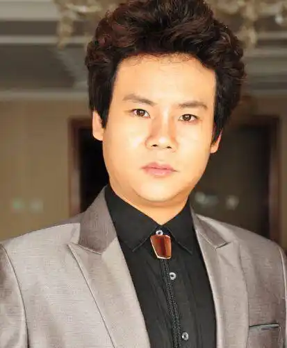 歌唱家杨阳简历最新消息