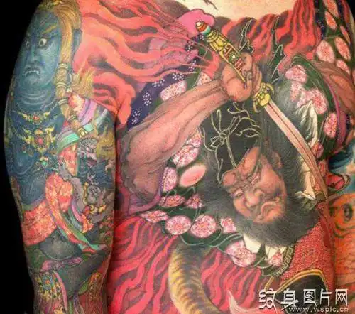 霸气钟馗纹身铁面无私的再世包公2