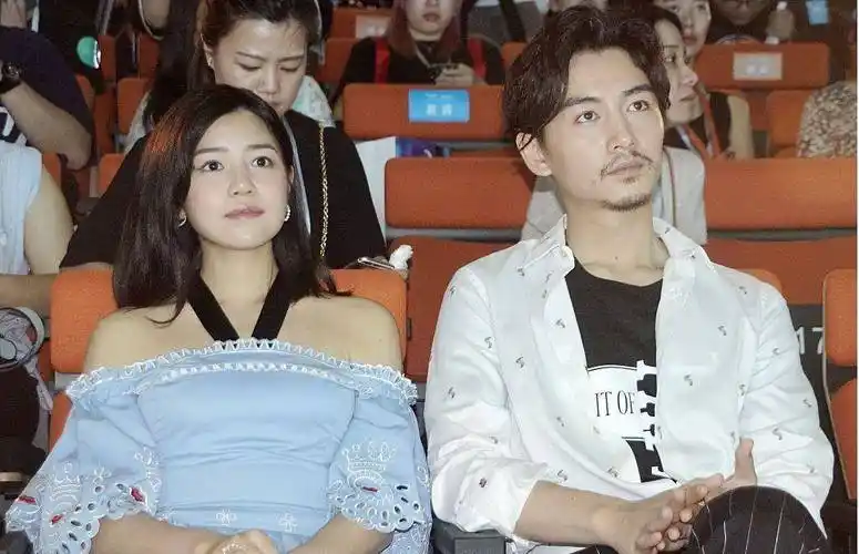 "国民初恋"陈妍希的黑料爱情,网友:可惜了,当初选赵丽颖多好_陈晓