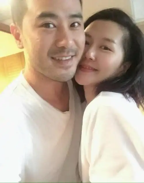 陈亦飞公布与谭维维结婚,晒二人合照为其庆生:谭老师,生日快乐-腾讯