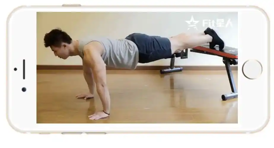 如何练出腹肌和胸肌