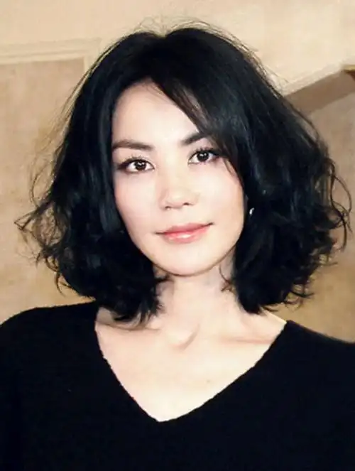 李亚鹏是个无底洞骗王菲站台造势吸血多年终被王菲看穿抛弃