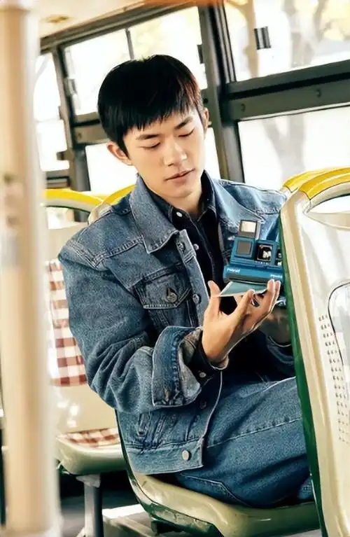 而王俊凯被选进时代峻峰时期有点命中注定