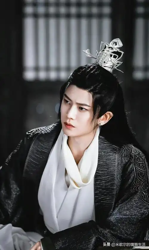 任嘉伦是古装天花板?为什么总爱接"虐戏"?本尊回应了|迪丽热巴|与君初