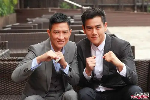 组图:张家辉难忘操练艰辛 与彭于晏亲吻尴尬_高清图集_新浪网