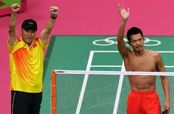 原创20个世界冠军林丹生涯收入有多少摸臀门或让其损失上亿