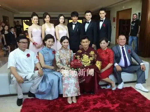 全家福出炉,相亲相爱的一家人