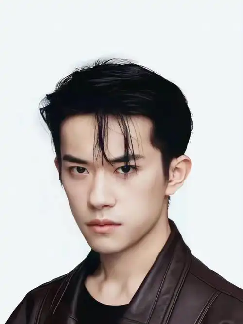 易烊千玺21岁生日快乐