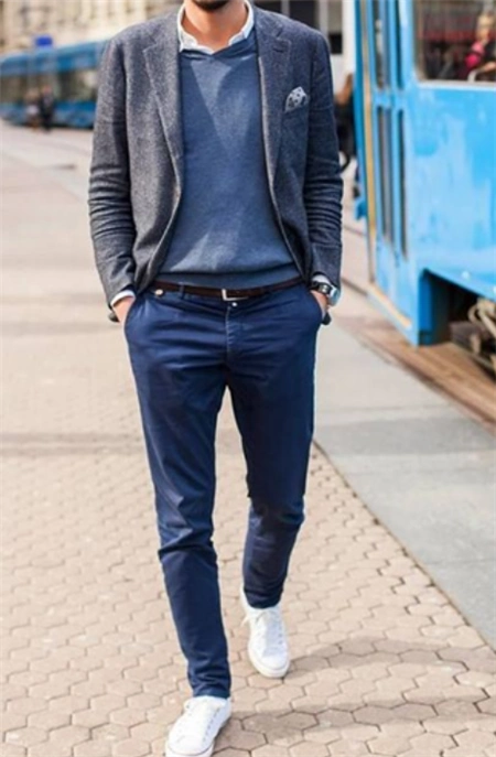 西装定制搭配什么鞋子好看 小白鞋才是百搭的选-莱克伊登西服定制