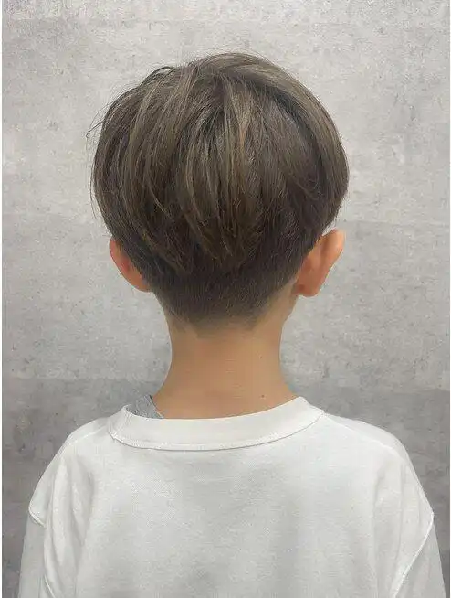 小男孩剪头发造型图片,小孩发型怎么剪?-图片大观-奇异网