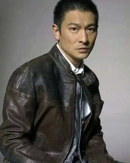 他说刘德华的唱歌不行,刘德华非常低调作答,张学友回答一针见血_评价