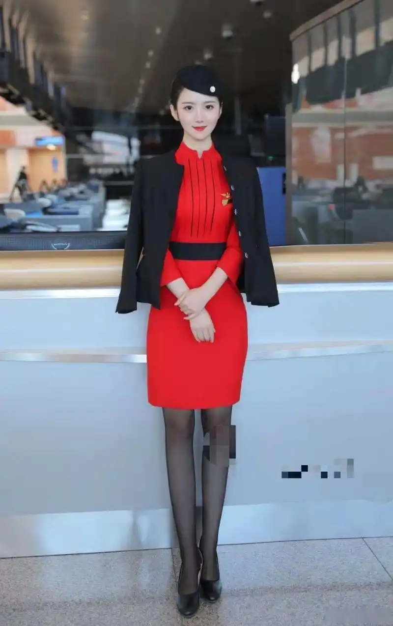 川航在飞空姐(广州)